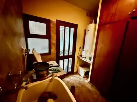 Casa en Venta en Abasto, USD 195.000