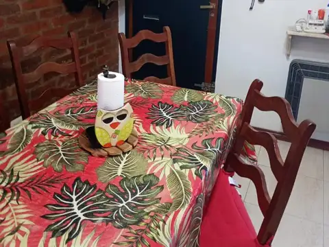 Casa 3 ambientes con 2 baños