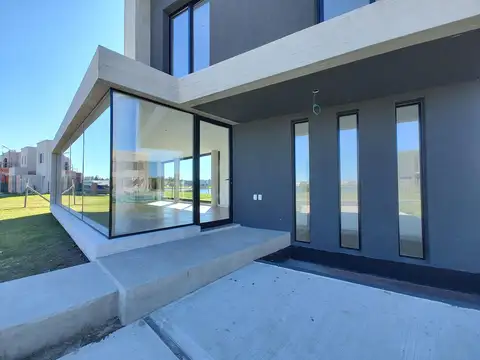 Casa en Venta A Estrenar