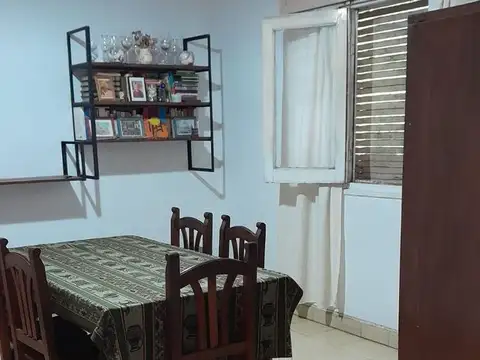 Local en Venta 79 años