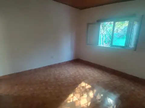 Depto Tipo Casa en Alquiler en San Miguel, $ 420.000