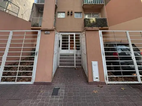 Departamento 2 ambientes en venta con terraza propia