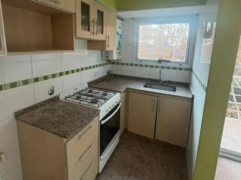 Departamento 2 ambientes en venta con terraza propia