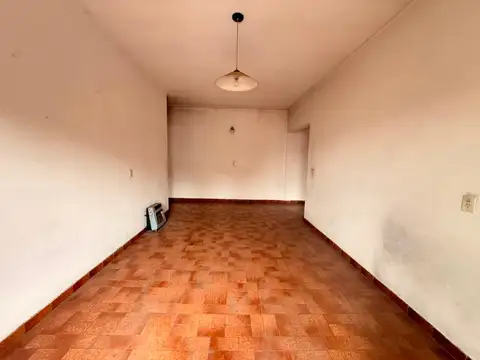 Depto Tipo Casa 2 ambientes con 1 baño