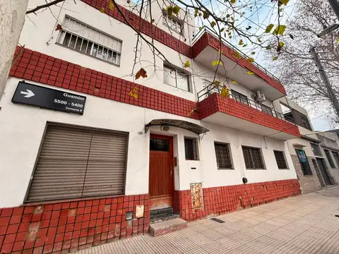 Venta ph 2 amb v. riachuelo a refaccionar c balcón