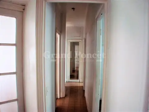 Departamento en Alquiler de 3 dormitorios