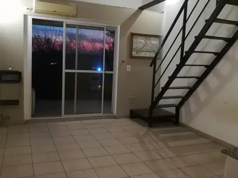 Casa en Alquiler al Este