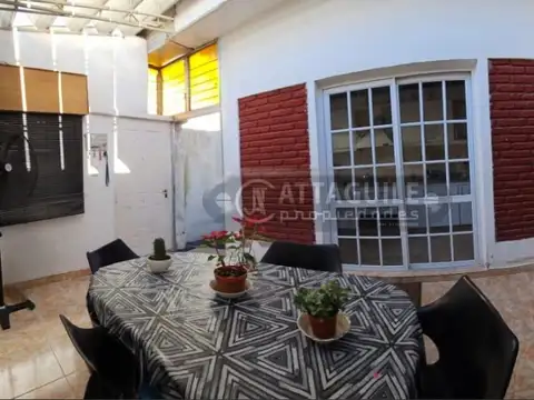 Depto Tipo Casa en Venta de 2 dormitorios