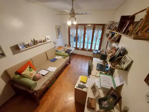 Almirante Brown 2300