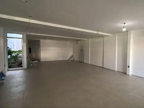 LOCAL COMERCIAL EN LA CALLE ESPAÑA TIGRE CENTRO