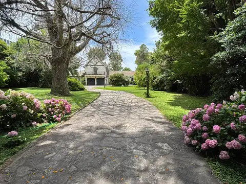 Casa a refaccionar en San Isidro