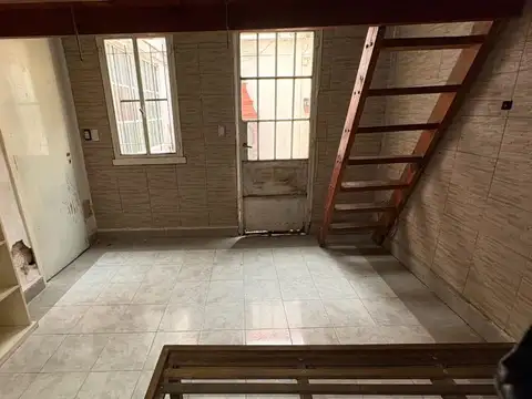Depto Tipo Casa 3 ambientes con 1 baño
