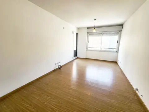 Departamento en Alquiler en Centro, $ 900.000