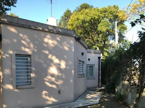 Casa en Venta en Rafael Calzada, USD 100.000