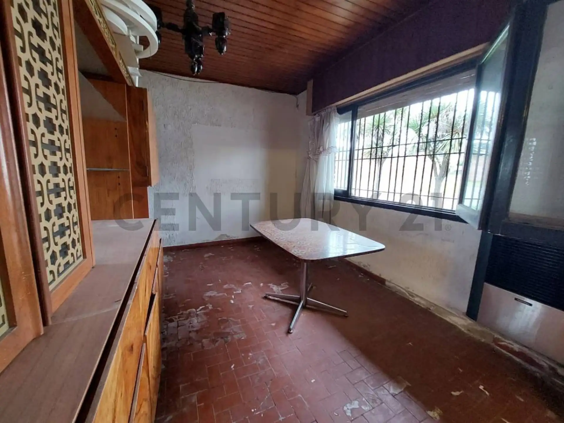 Venta Chalet en ph 3 ambientes c/ cochera. Zona Punta Mogotes