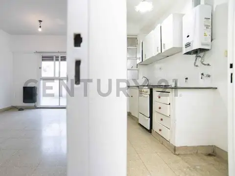 3 esquina 43 , Piso 0