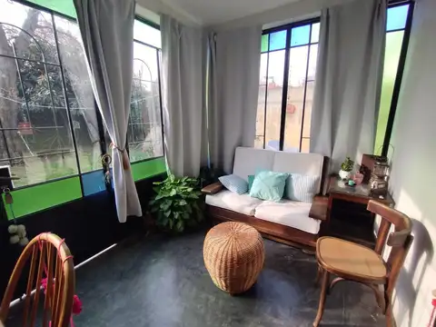 ARECO - CASA CASCO HISTORICO - 3 dorm - 2 baños - garage -