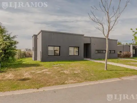 Casa en El Canton - Norte PG