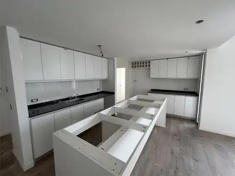VALDENEGRO 2500, Piso 7
