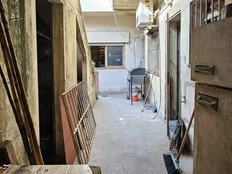 Depto Tipo Casa en Venta en Mataderos, USD 95.000
