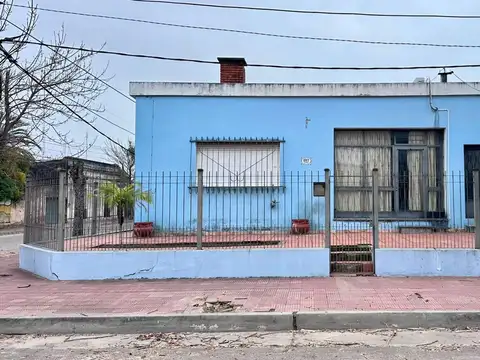 Venta Casa en esquina 
