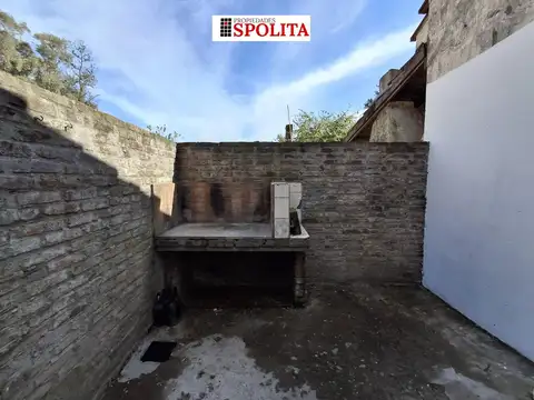 Depto Tipo Casa 2 ambientes con 1 baño