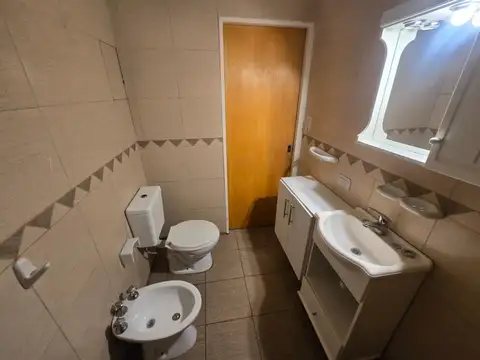 Departamento 3 ambientes con 1 baño