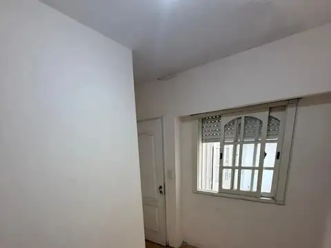 4 AMB CON TERRAZA Y PARRILLA