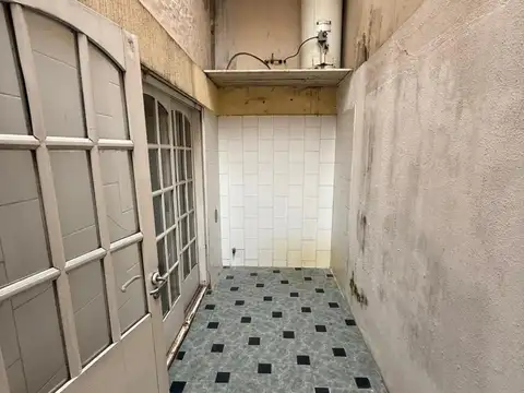 Depto Tipo Casa 4 ambientes con 2 baños