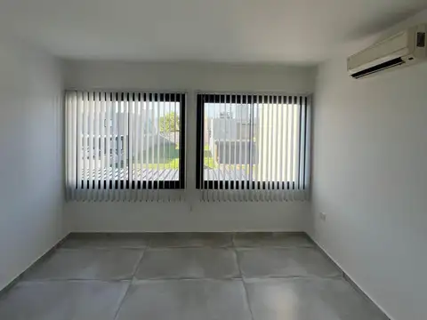 Departamento 7 ambientes con 2 baños