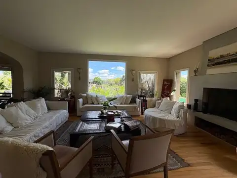 Casa  en Alq. Temporario en Santa Barbara, Tigre, G.B.A. Zona Norte