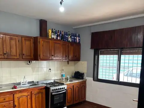 Casa en Venta en José Mármol, USD 68.000