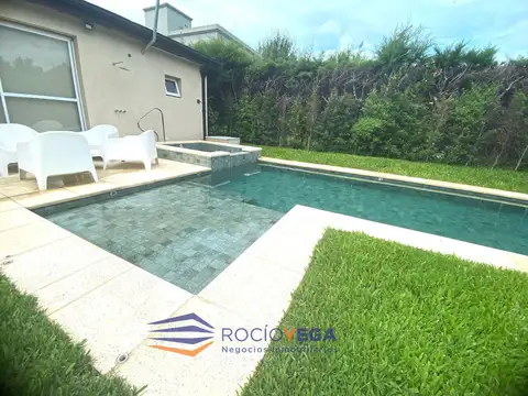 Casa en Venta en Haras Maria Elena, USD 250.000