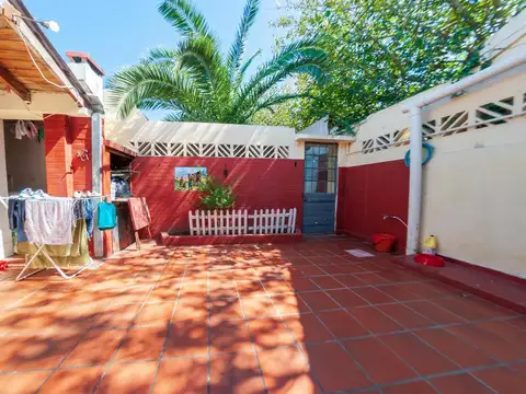 Depto Tipo Casa 4 ambientes con 1 baño