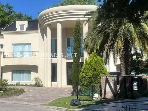 Venta Casa en Saint Thomas 5 Dormitorios Canning