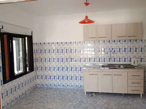 Depto Tipo Casa en Alquiler de 2 ambientes