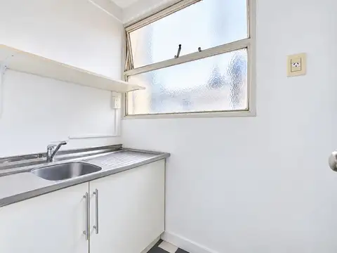 Venta gran oficina en Recoleta- Oportunidad