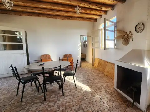 CASA DE 2 HABITACIONES. LOTEO PRIVADO. RAWSON