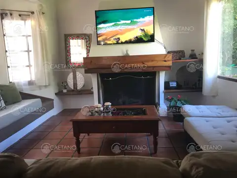 Casa en Alquiler Temporal en Pinares, USD 5.000
