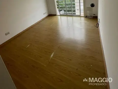 Departamento en Venta en Ramos Mejia Sur, USD 84.000