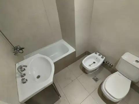 Avenida Directorio 1600