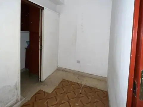 Local en Alquiler en Centro calle 12, $ 350.000