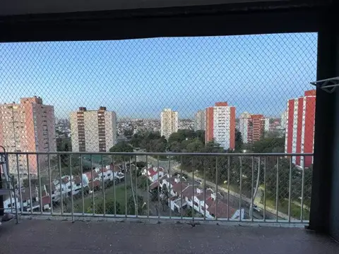 Semipiso 4 Ambientes con Cochera y Excelente Vista