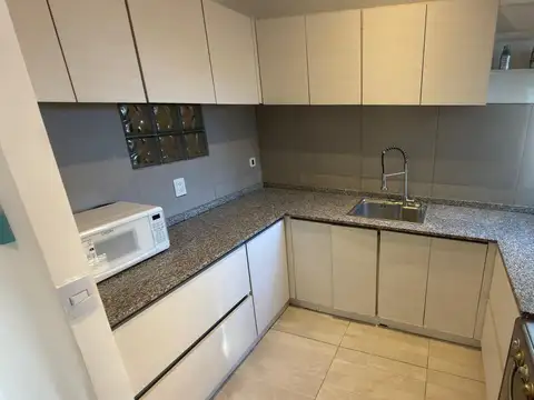 Departamento en Venta en San Telmo, USD 184.000