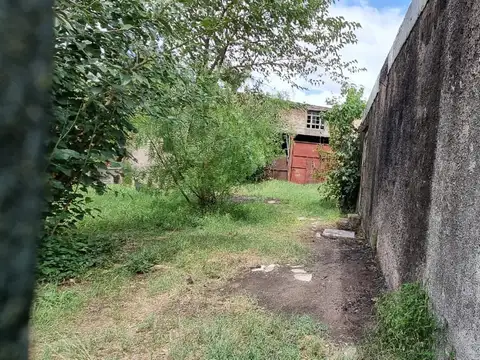 Galpon en Venta en El Palomar, USD 195.000