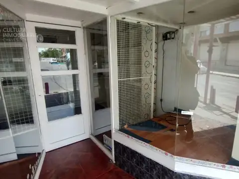 Local en Alquiler en Isidro Casanova, $ 485.000