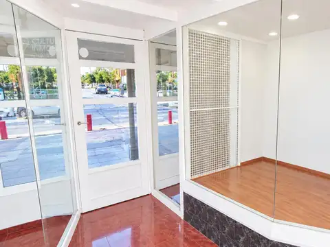 Alquiler local comercial sobre avenida marconi isidro casanova