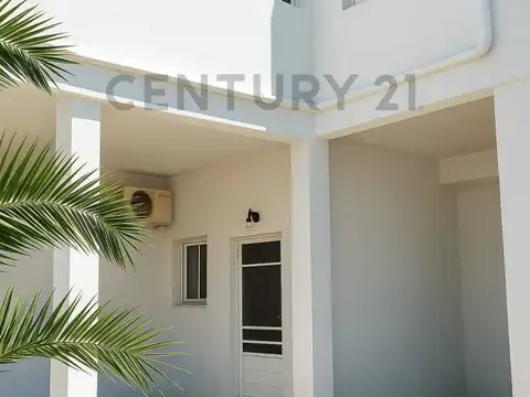 VENTA Casa en Lote Propio con 2 Viviendas | Villa Bosch - Ideal 2 Familias o Renta  - Acepta permuta