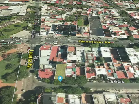 Terreno en Venta en Parque Avellaneda, USD 135.000