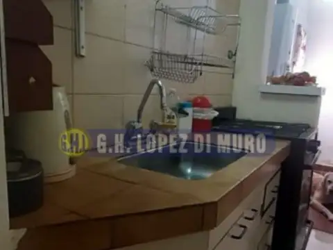 Depto Tipo Casa en Venta en Ramos Mejia, USD 68.000